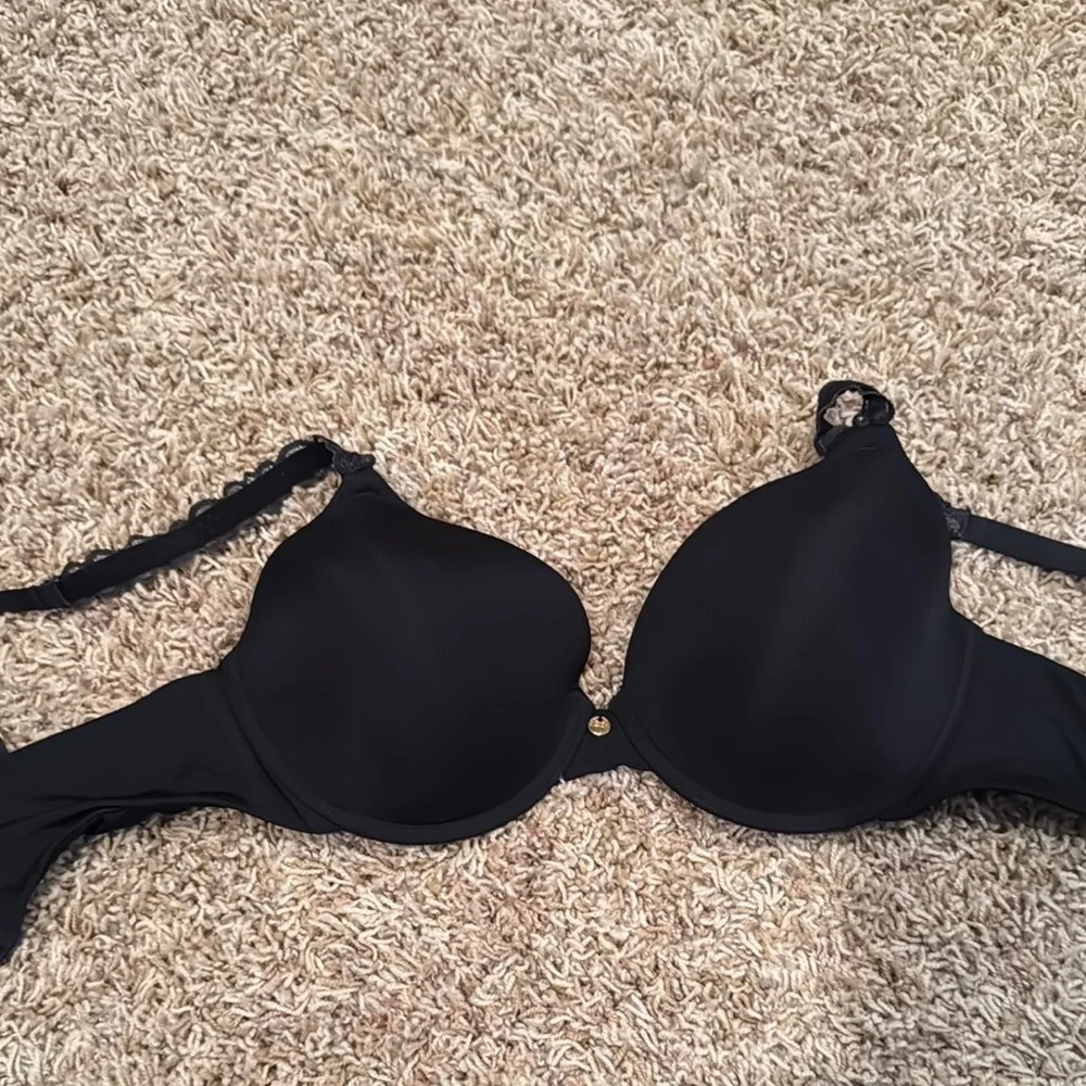 Natori Black Bra